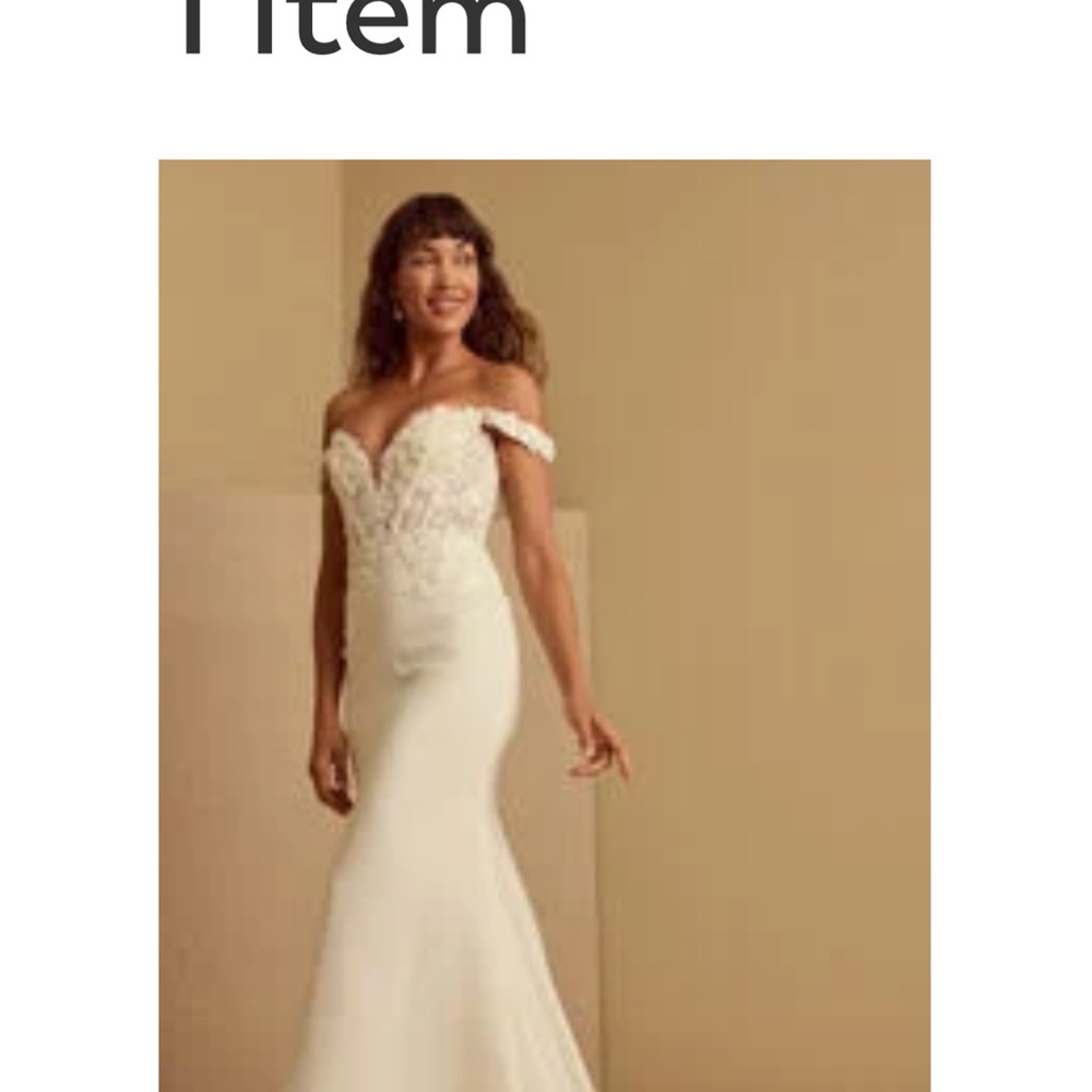 Elegant Off-Shoulder Wedding Dress
